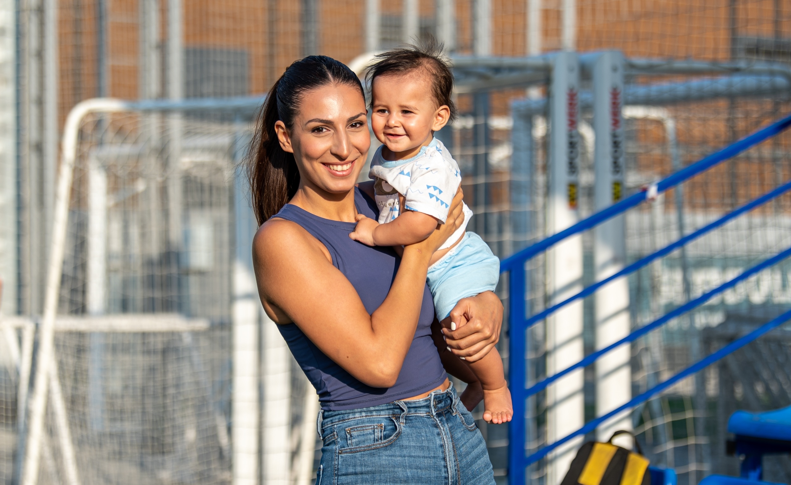 Семья на матчах ЛФЛ Ростов